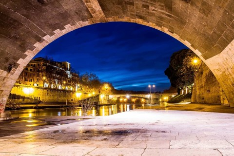 Arch of Cestius Bridge viewed from Tiber Island (Isola Tiberina). Rome, Province of Rome, Italy. 25