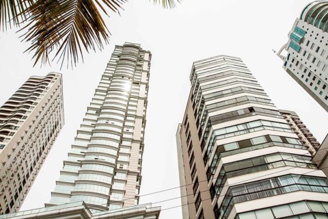The Millennium Palace is the highest building in Brazil, with 46 floors and 177 meters high. It is