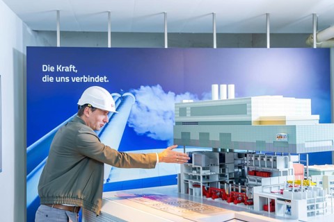 The Nossener Brücke CHP plant is a power plant in Dresden's Löbtau-Nord district that went into