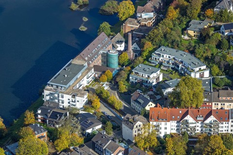 Aerial view, Villa Werden, apartment buildings residential buildings on the banks of Hardenberg,