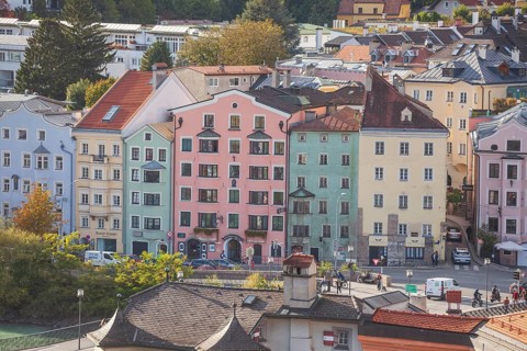 Colourful row of houses in Mariahilfstraße on the Inn River, Old Town, Innsbruck, Tyrol, Austria