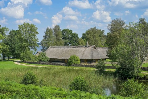 Farmhouse, thatched roof, Estonian Open Air Museum, Rocco al Mare, Tallinn, Estonia