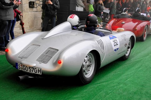 Start No. 252 PORSCHE 550 RS SpyDer built in 1957, Mille Miglia 2016, time control, checkpoint, SAN