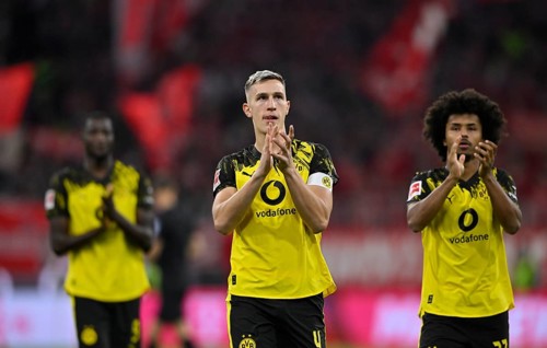 Nico Schlotterbeck Borussia Dortmund BVB (04) Karim Adeyemi Borussia Dortmund BVB (27) Serhou