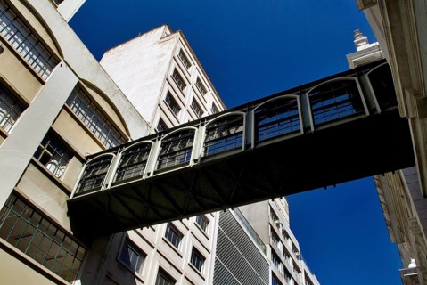 University of Right, Collapse Riachuelo, São Paulo, Brazil