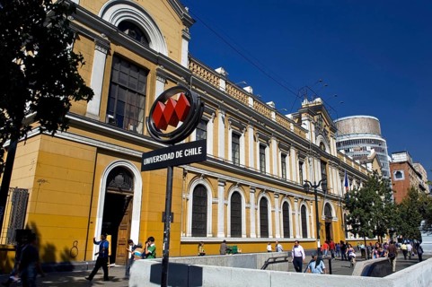 Universidade de Chile, General Bernardo O' Higgins Boulevard, Santiago, Chile