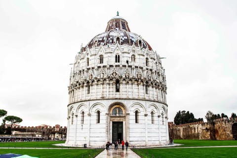Baptistery at Piazza dei Miracoli, or Piazza del Duomo (Cathedral Square). Pisa, Province of Pisa,