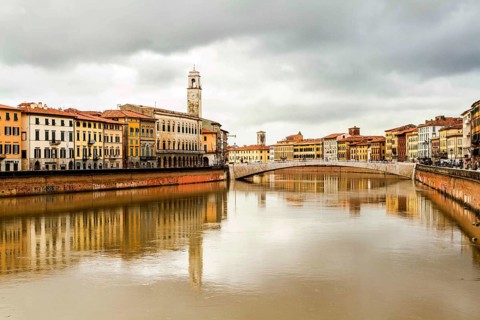 River Arno. Pisa, Province of Pisa, Italy. 17.12.2012