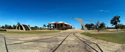 Sun clock, Araguaia and Government Palace, Girassóis Square, Palmas, Tocantins, Brazil