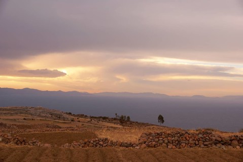 Isla Amantani - Lago Titicaca - Perú ATENÇÃO: NÃO PODEMOS REPRESENTAR ESSA IMAGEM FORA DA AMERICA