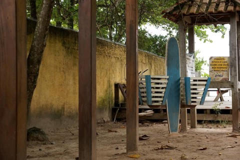 Board, Garbage cans, North coast, Camburi, São Paulo, Brazil