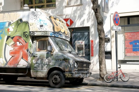 Truck, City, Bolougne-Billancourt, Hauts-de-Seine (92), Ile de France, France