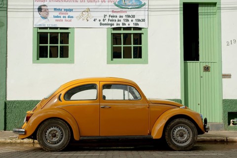 House, Volkswagen bug, 29/12/2009, São Luís do Paraitinga, São Paulo, Brazil
