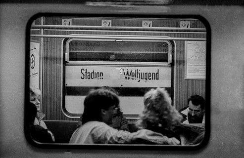 Germany, Berlin, 12.12.1991, underground station Stadion der Weltjugend, underground train, window, renamed Schwarzkopfstraße/Deutschland, Berlin, 12.12.1991, U-Bahnhof Stadion der Weltjugend, U-Bahnz...