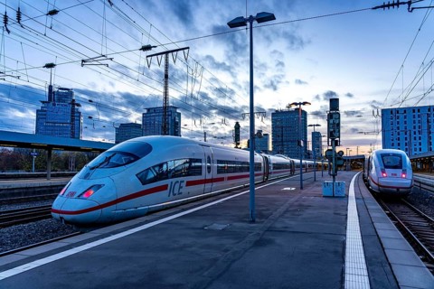 ICE trains, in Essen main station, on the platform, North Rhine-Westphalia, Germany