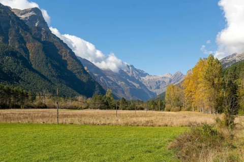 Valley view to Pyrenees mountains, Bielsa, Huesca province, Aragon, Spain - Ordesa y Monte Perdido,