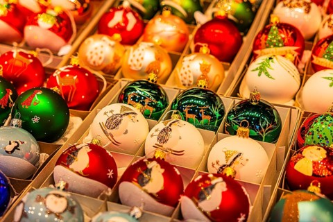 Sales stand with colorful Christmas tree balls, Christkindlmarkt, Marienplatz, Munich, Upper