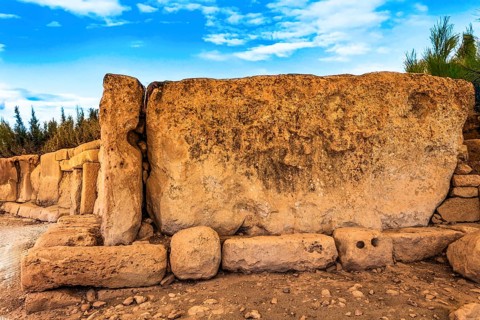 Monolith measuring six x three meters, weight of 60 tons, megalithic Hagar Qim temple with a total