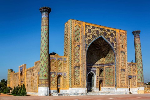 Ulughbek Madrasah, Registan Square, ensemble of three madrasas, Samarkand, Uzbekistan