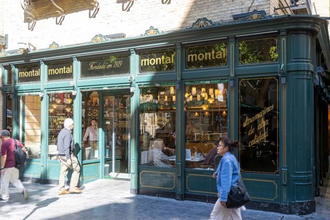 Montal historic cafe restaurant and shop, Plaza de San Filipe, Zaragoza, Aragon, Spain, Europe