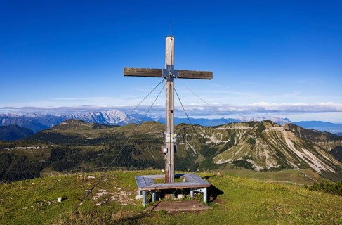 Summit Cross, Hoher Zinken, Postalm, Osterhorn Group, Salzkammergut, Province of Salzburg, Austria