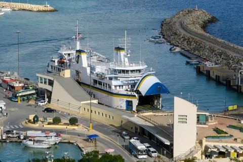 Car ferry with roll-on roll-off RoRo method for ship with two flaps for entry exit for ferry