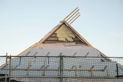 Energetic renovation of an apartment building, renovation of an old building, thermal insulation,