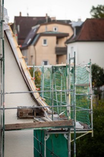 Energetic renovation of an apartment building, renovation of an old building, thermal insulation,