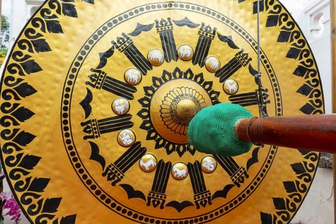 Temple gong (also Victory Gong or Luck Gong), when climbing to Wat Saket (Golden Mount) in the Pom