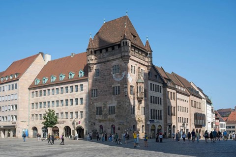 Nassau House, Schlüsselfelder Stiftungshaus, medieval residential tower, Romanesque, architectural