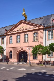 Mainz State Museum, cultural history museum, art museum, Golden Ross barracks, historic buildings,