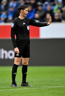 Referee Dr. Matthias Jöllenbeck Gesture PreZero Arena, Sinsheim, Baden-Württemberg, Germany