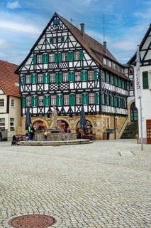 Historic half-timbered houses and market fountains, market square, Pfullingen, Baden-Württemberg,
