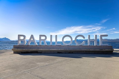 Argentina, Patagonia, Bariloche lake shore of Nahuel Huapi lake close to historic city center