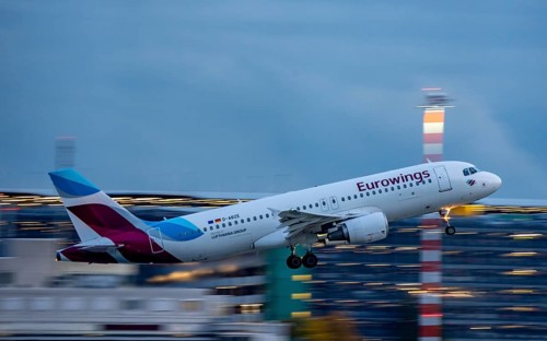 Eurowings Airbus A320, taking off from Düsseldorf Airport, North Rhine-Westphalia, Germany