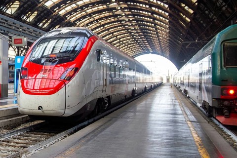 EuroCity-Express (ECE) at Milan train station. The train goes from Frankfurt to Milan and vice