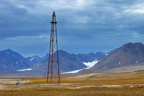 Airship mooring mast for Amundsen-Ellsworth 1926 Transpolar Flight at Ny-Alesund, Oscar II Land,
