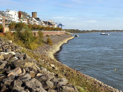 View of Rhine promenade from Emmerich right in front of it against waves and slight low floods