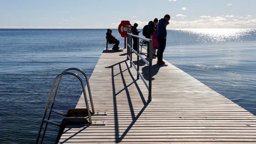 Jetty on the south beach in sunny autumn weather, Fehmarn island, 18.10.2025, Fehmarn,