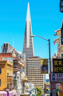 TransAmerica building seen from Chinatown, San Francisco, California, USA