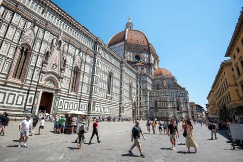Piazza del Duomo, Santa Maria del Fiore Cathedral, Florence, Tuscany, Italy