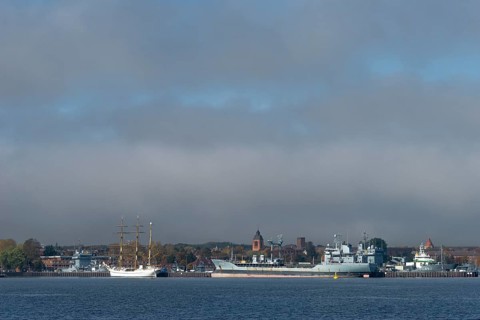 Kiel naval port, district of Wik, sailing school ship Gorch Fock in their home port, fuel