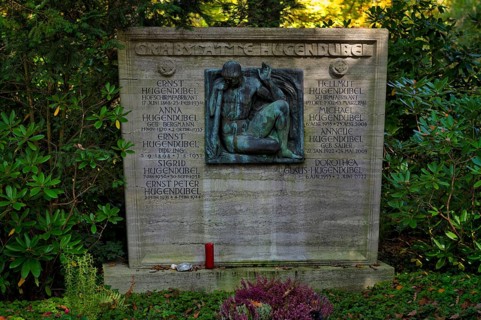 Gravesite, Tomb, Grave of the Hugendubel family, Forest cemetery, Autumn, autumnal, Stuttgart,