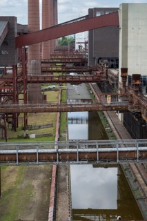 Zollverein coking plant, coke ovens, chimneys, conveyor bridges, view from above, UNESCO World