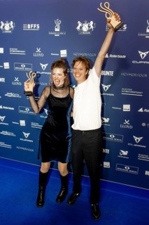 Linda Blümchen and Simon Steinhorst, winners in the Best Duo for 30 Days of Lust category at the