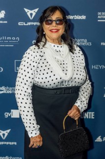 Cecilia Pillado on the red carpet in front of the award ceremony at Pullmann Berlin Schweizerhof,
