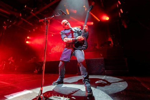 Carl Fornia, guitarist, Mono Inc., dark rock band, D, live on Live 2025 Tour at the Columbiahalle