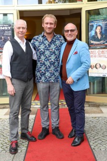 Wolfgang Seppelt, Johannes Hallervorden and Dennis Schönwetter at the annual press conference for