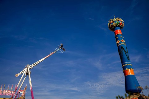 Fruit column, landmark, fairground ride, Cannstatter Wasen, funfair, carnival, spring festival,