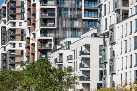 Modern residential neighbourhood along Toulouser Allee, high-rise buildings with flats and offices,